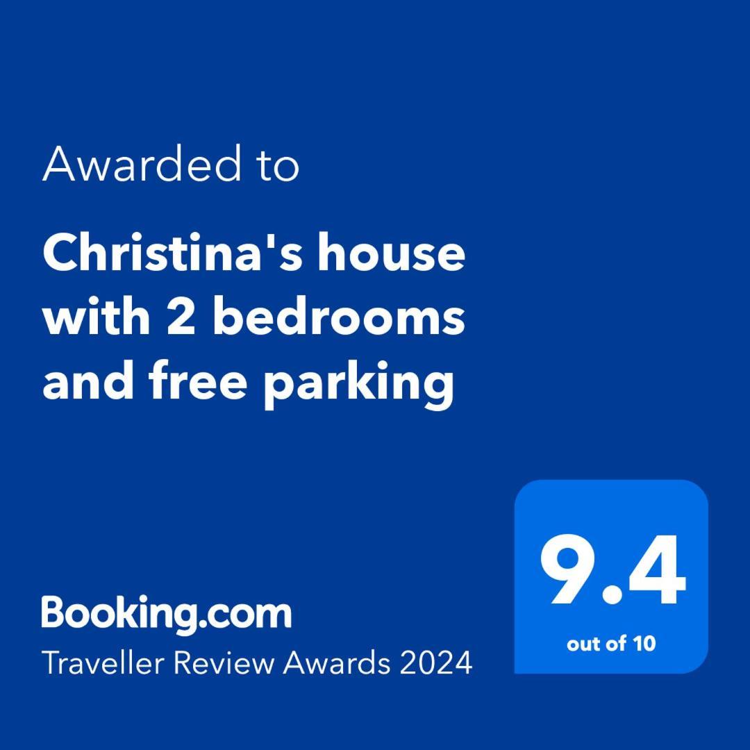 Christina'S House With 2 Bedrooms And Free Parking Gjirokastër Dış mekan fotoğraf